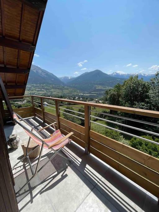 Gite Confort 15 Couchages, Vue Panoramique Montagne Hautes Alpes, Terrasses Embrun Esterno foto