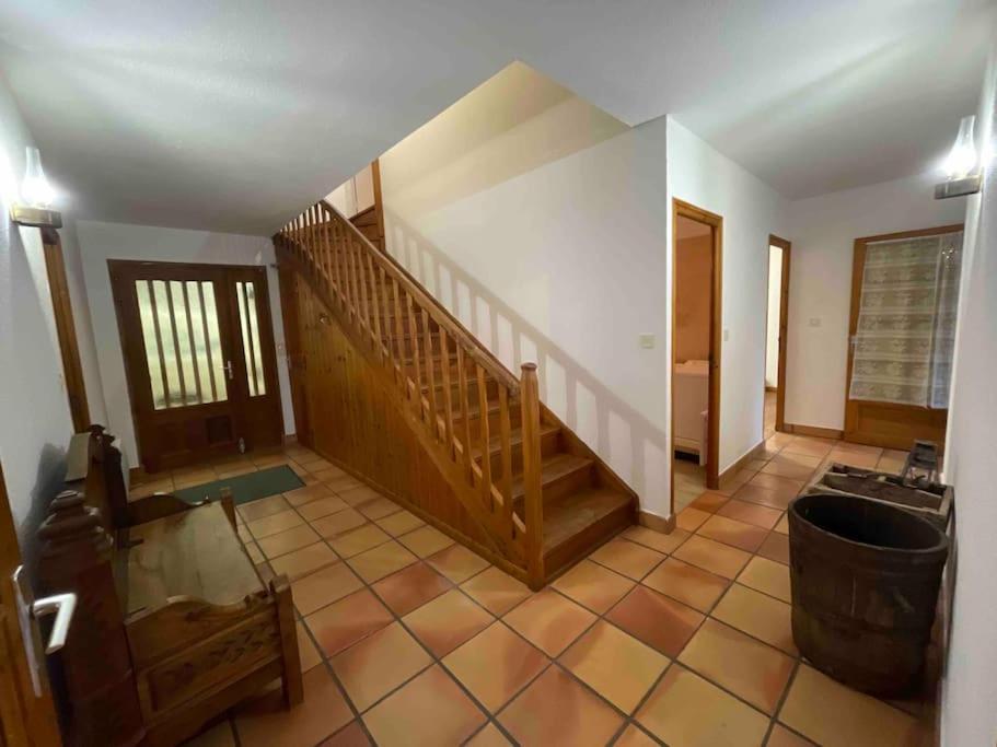 Gite Confort 15 Couchages, Vue Panoramique Montagne Hautes Alpes, Terrasses Embrun Esterno foto