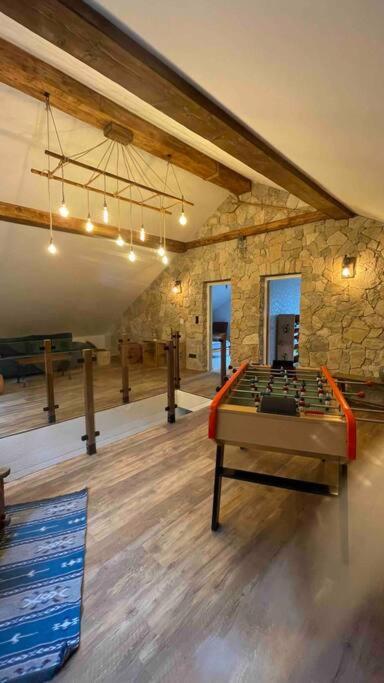 Gite Confort 15 Couchages, Vue Panoramique Montagne Hautes Alpes, Terrasses Embrun Esterno foto