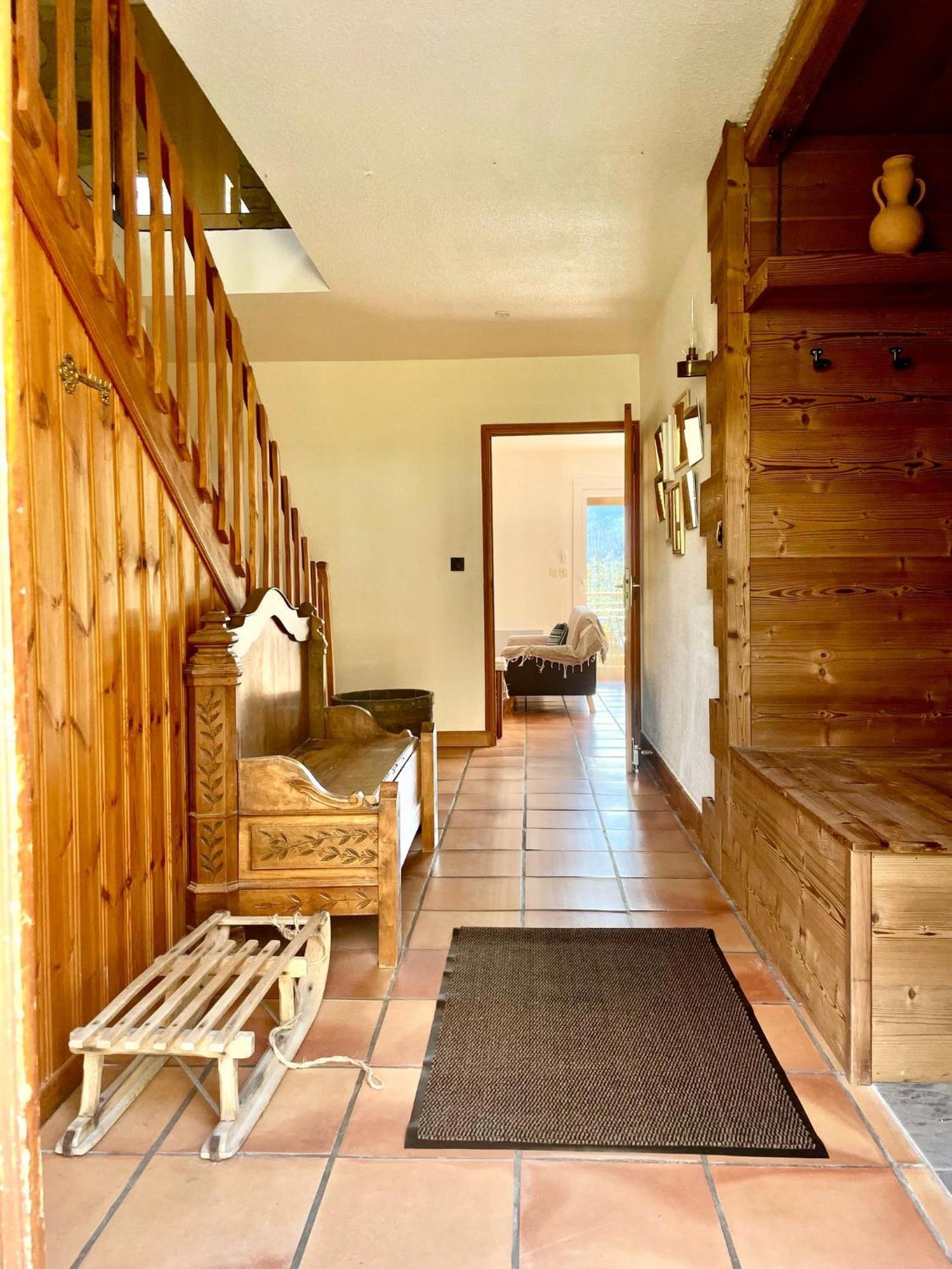 Gite Confort 15 Couchages, Vue Panoramique Montagne Hautes Alpes, Terrasses Embrun Esterno foto
